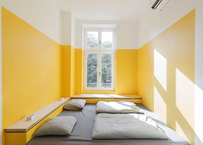 Flow Spaces Budapest